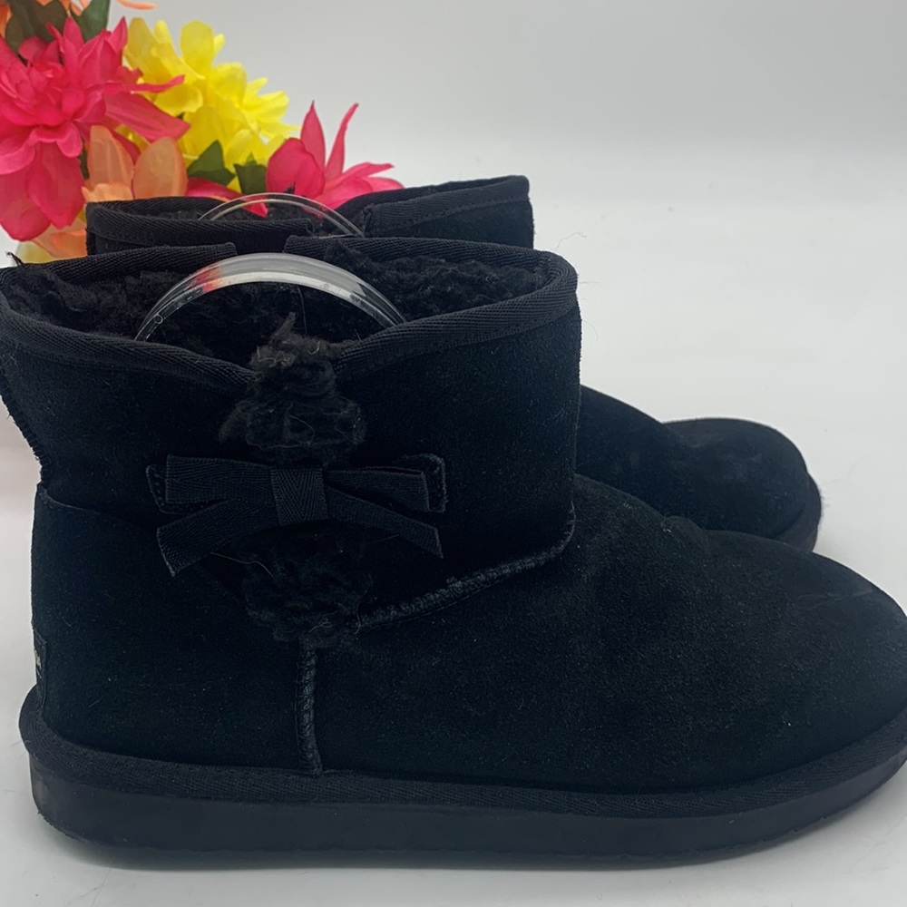Koolabura by UGG short Black Suede Shearling Boots with Bow Size 5  BAB3927F - Picture 2 of 10